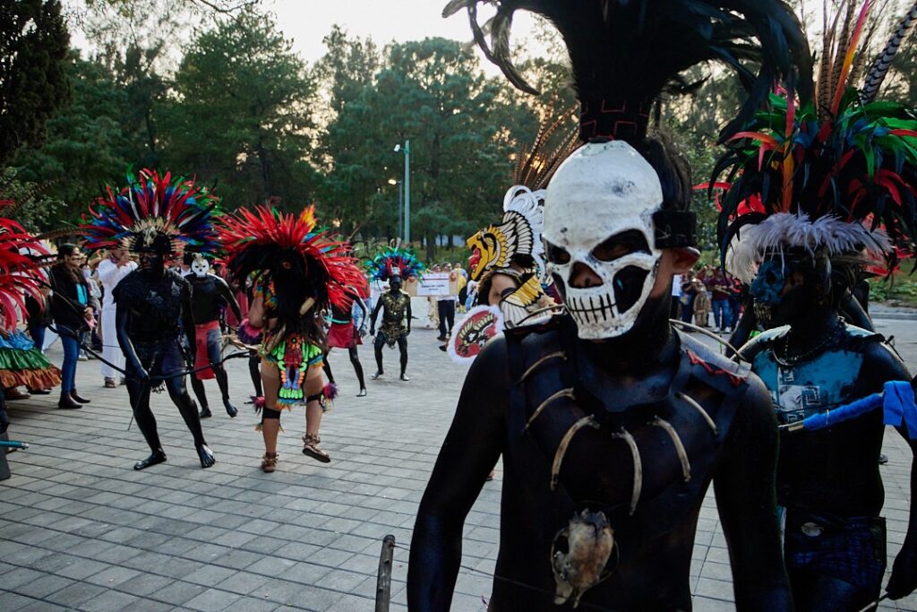 Durante El Complejo Cultural Los Pinos Sigui Abriendo Espacios